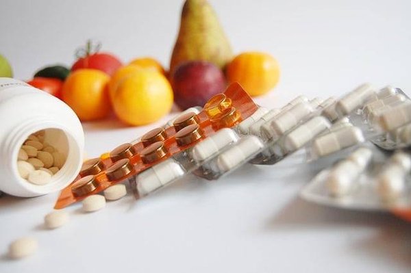Quels sont les avantages et les inconvénients d'acheter des produits de pharmacie en ligne ?